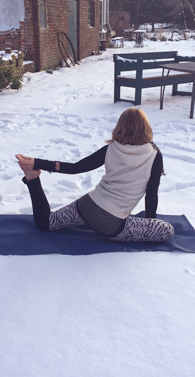 Yoga im Schnee